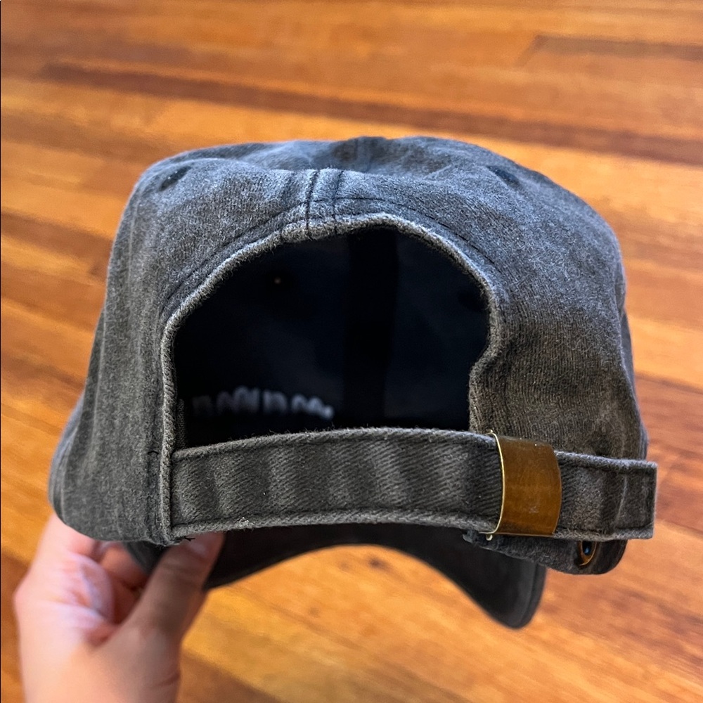 Black 'Mama' Embroidered Cap - Picture 3 of 3